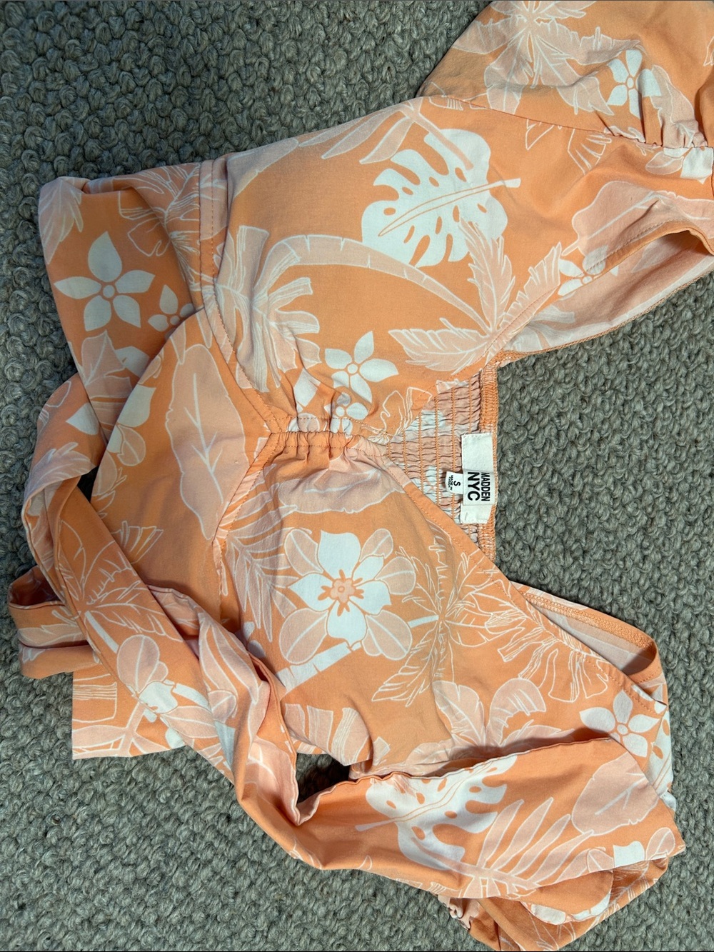 Women's Peach Floral Crop Top with Puff Sleeves